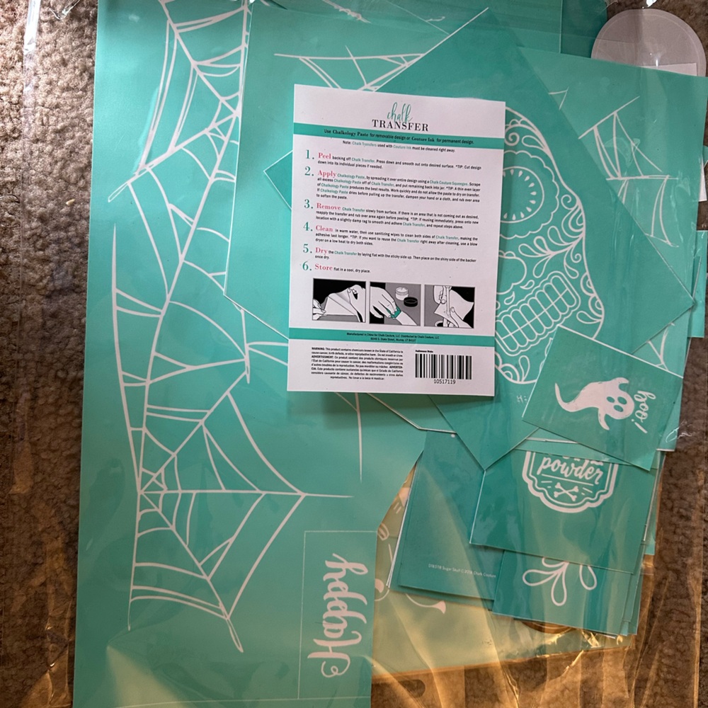 Chalk Couture 'Happy Halloween' Sign and Halloween stencils - Picture 2 of 2
